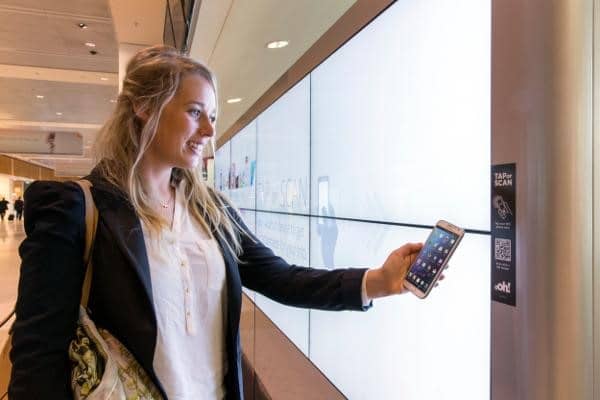 QR-codes-on-DOOH-displays