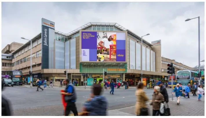 Skoda campaign using touchless DOOH to engage customers